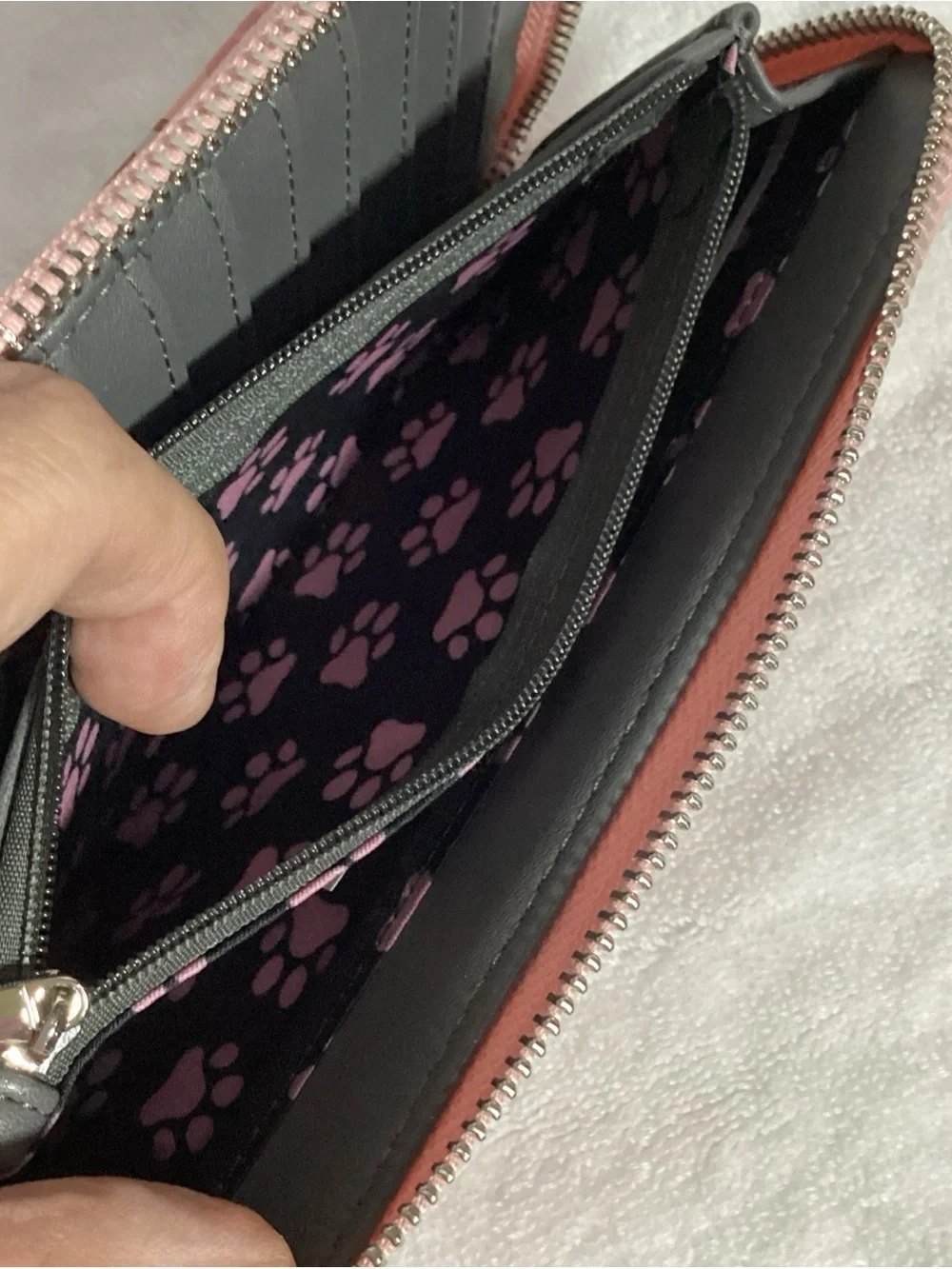 Loungefly Disney Favorite Cats Large Wallet Clutch EUC Figaro Marie Cheshire ETC
